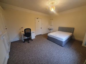 Photo 8- click for photo gallery